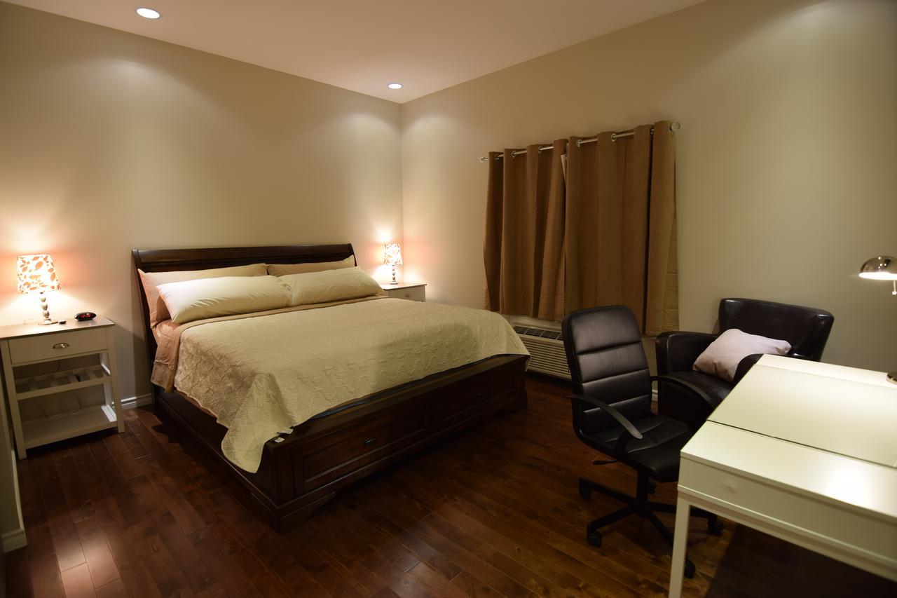 The Lion Inn & Suites Chetwynd Exteriér fotografie