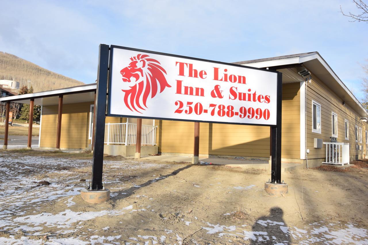 The Lion Inn & Suites Chetwynd Exteriér fotografie